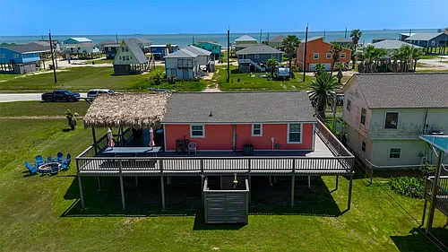 610 Surf Dr Photo 1