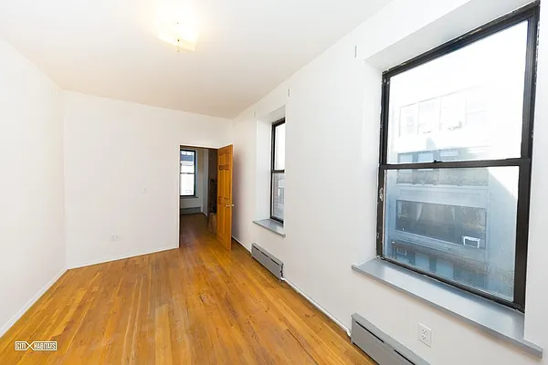 Rented by Citi Habitats | media 16