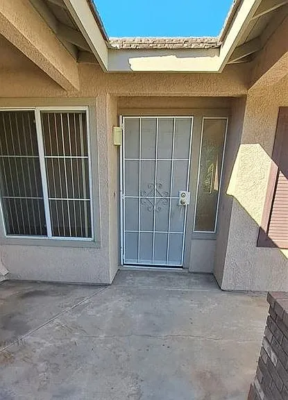 832 Homestead Rd — Photo 2