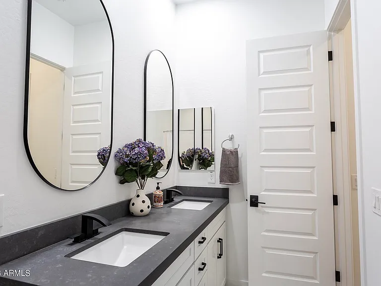 8543 W Palo Verde Dr — Photo 16