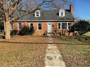 1403 Martin Luther King Jr Dr, Greensboro, NC 27406