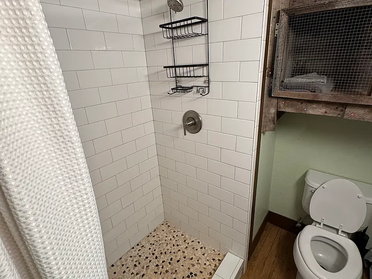 118 E Brookside St — Photo 8