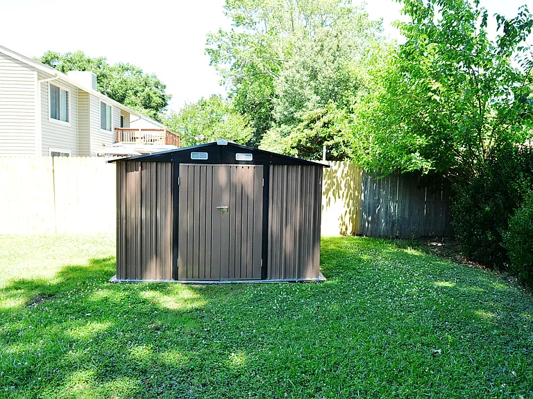1548 Beachview Dr — Photo 33