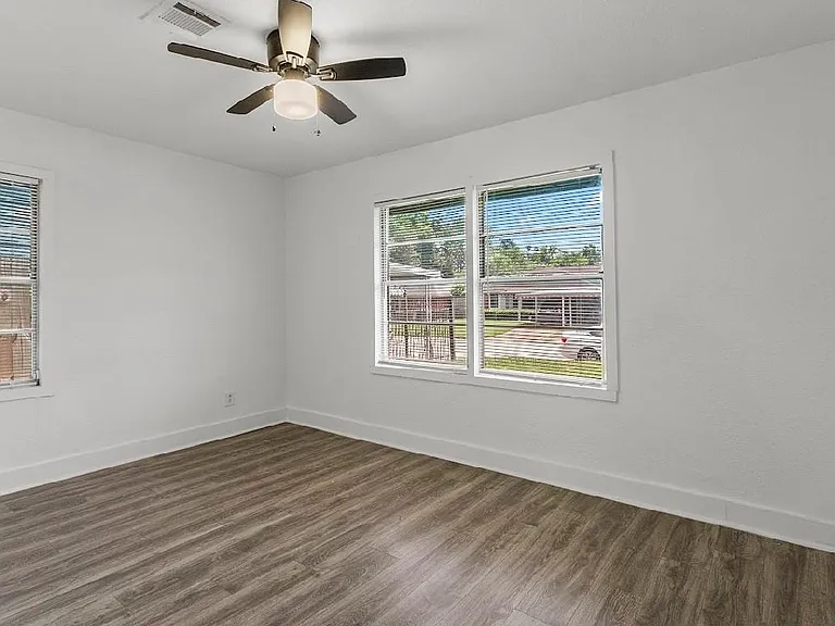 4303 Dacca Dr — Photo 11