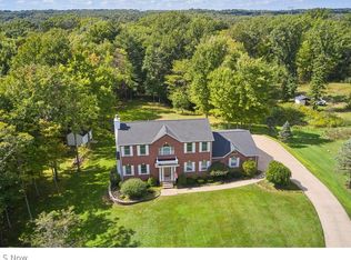 4880 Berkley Rd, Richfield, OH 44286