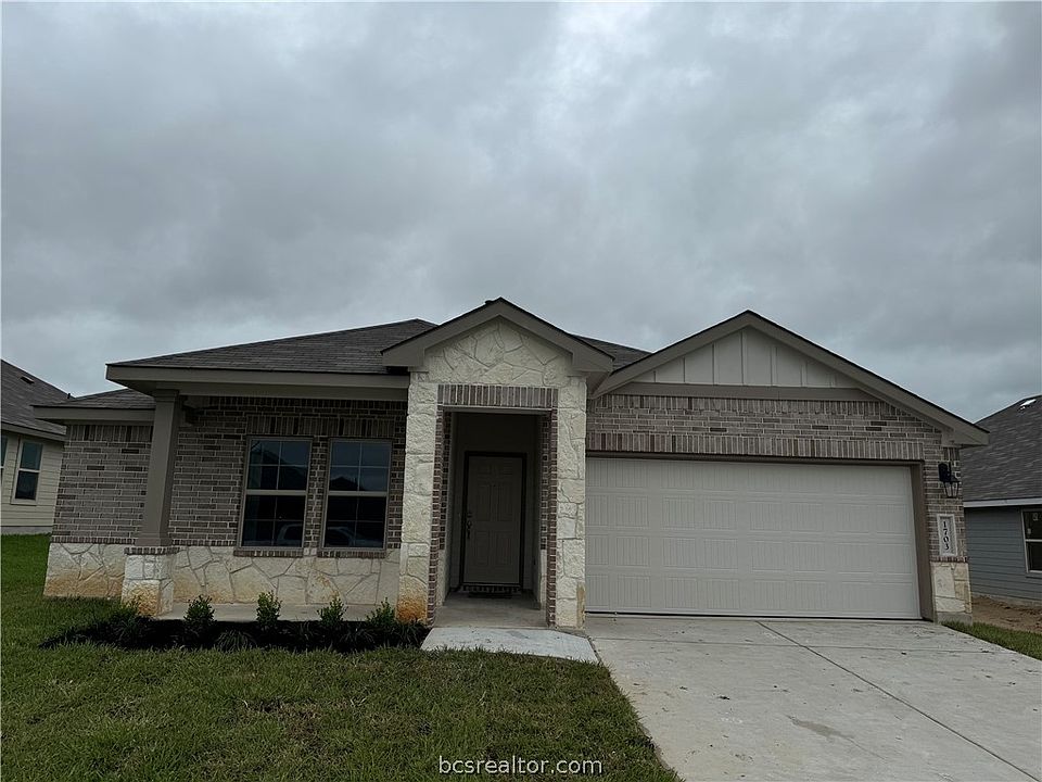 1st image of 1703 Grimes Dr