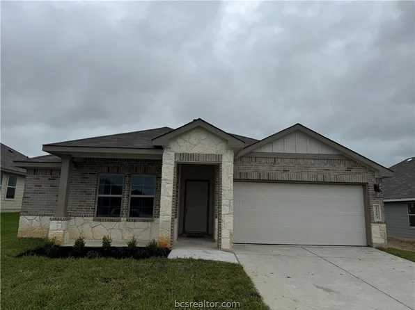 1703 Grimes Dr, Brenham, TX 77833