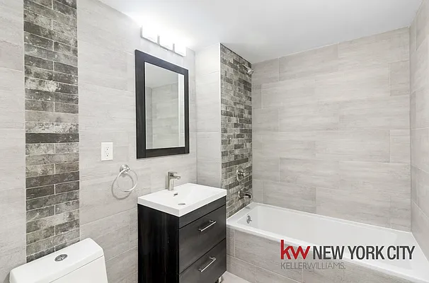 Rented by Keller Williams NYC | media 32