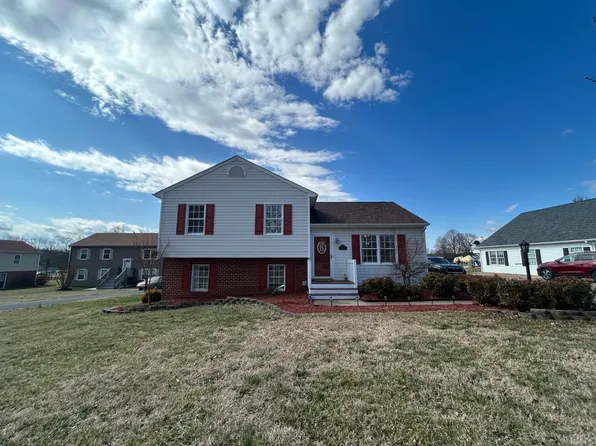 262 Mary Ann Dr, Lynchburg, VA 24502