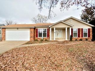 6 Kirkwood Ct, Saint Peters, MO 63376