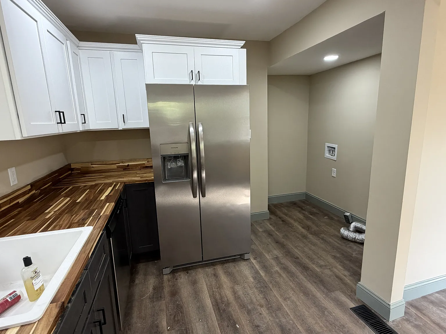 2 bed, 1.5 bath, 814 sqft, $1,800 — Photo 2