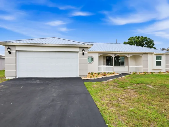 1051 SW Dubois Avenue, Port St Lucie, FL 34953