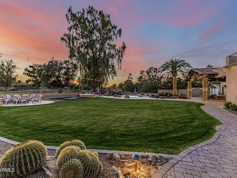 5821 E Cactus Rd — Photo 84