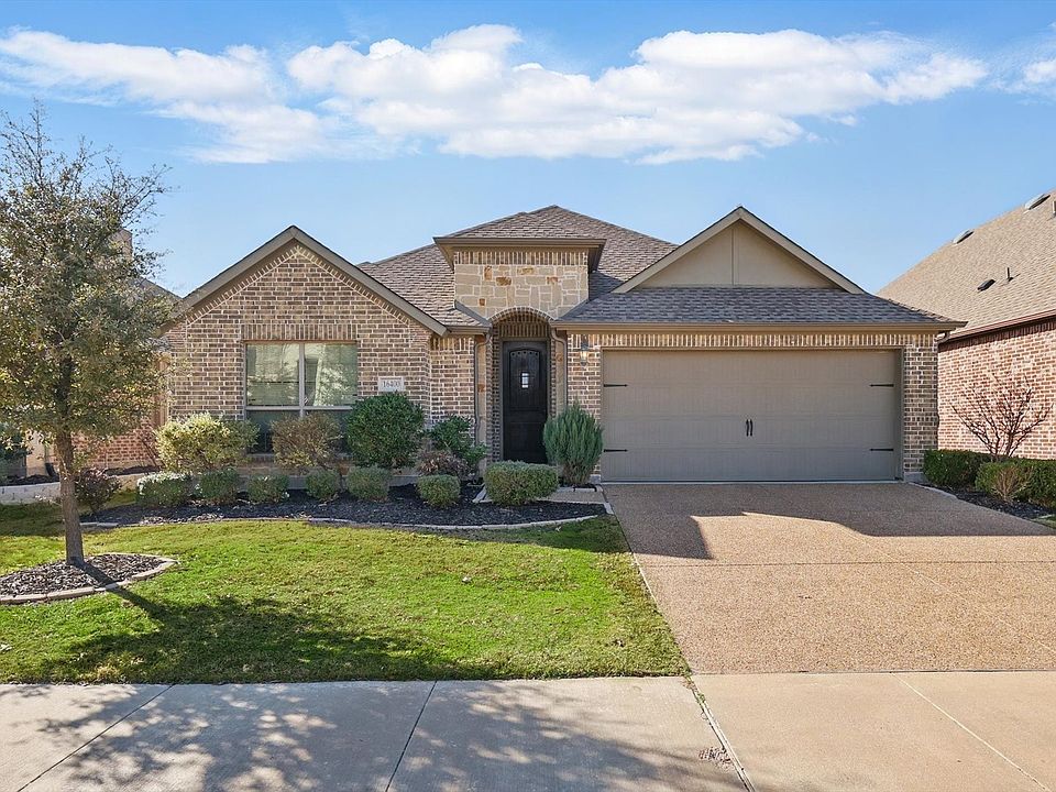 1st image of 16400 Stillhouse Hollow Ct