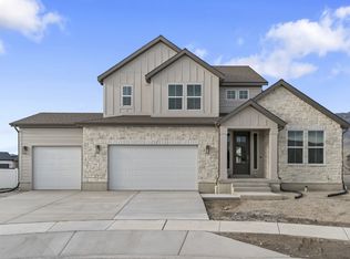 1362 W Valley Dr, Lindon, UT 84042