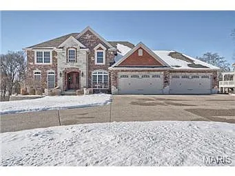 6881 Christopher Dr photo 1
