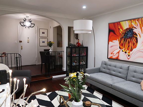 3rd image of 4107 42nd St APT 1K