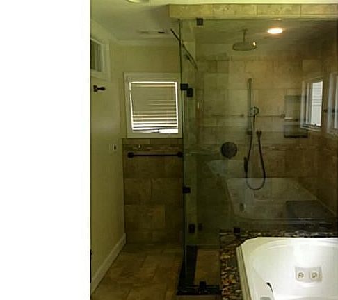 3rd image of 110 Knollwood Dr