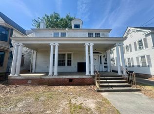 207 E Burgess St #B, Elizabeth City, NC 27909