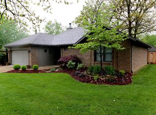 932 S Alex Ave, Springfield, MO 65802