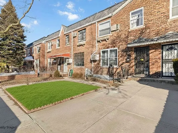 21-45 80th St, East Elmhurst, NY 11370