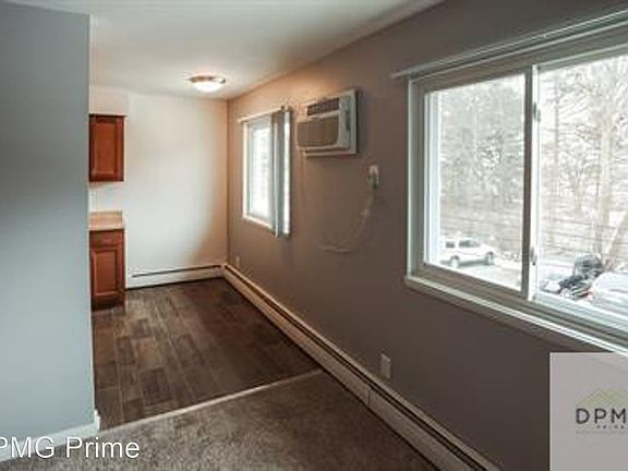 3rd image of 2805 Harwick Dr #2