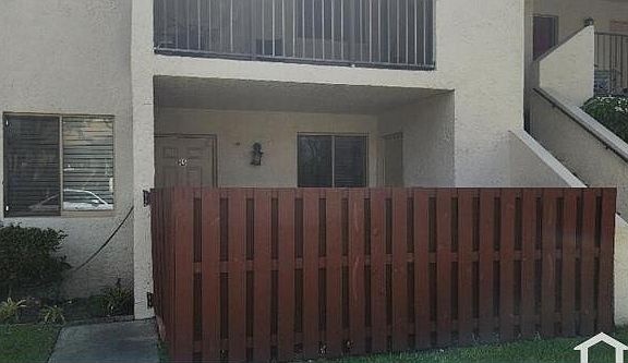3rd image of 8061 Southgate Blvd #H5