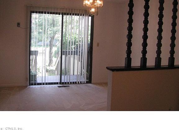 5th image of 59 Peddlars Dr