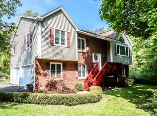 21 Ball Pond Rd, Danbury, CT 06811