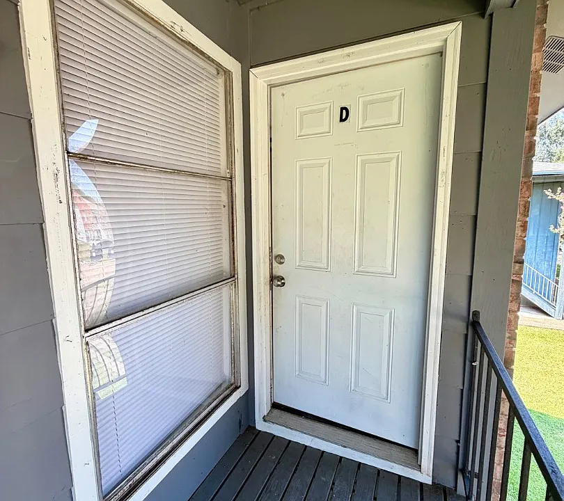 506 S Marigny Cir #D