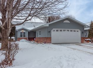 105 Raven Ct, Mankato, MN 56001