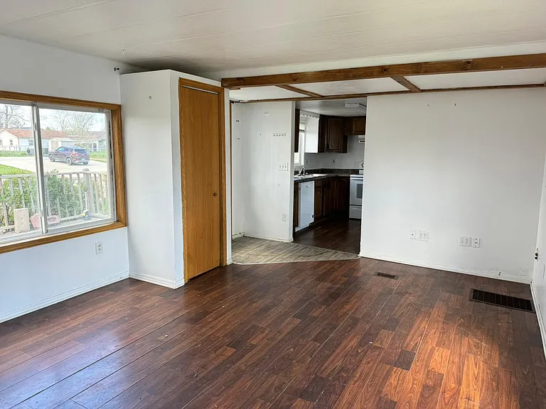 2000 E Sully Ave — Photo 10