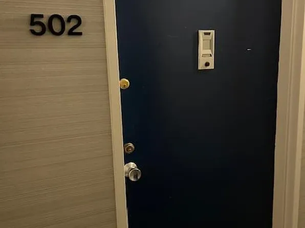 300 Winston Dr APT 502, Cliffside Park, NJ 07010