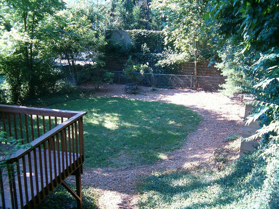 Decks / Flat Yard