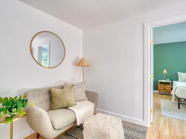 3511 S Corbett Ave, Portland, OR
