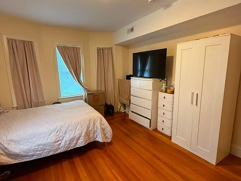 74 Brooks St #2D — Photo 10