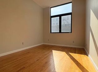 19 Goodwin Pl #2B, Brooklyn, NY 11221