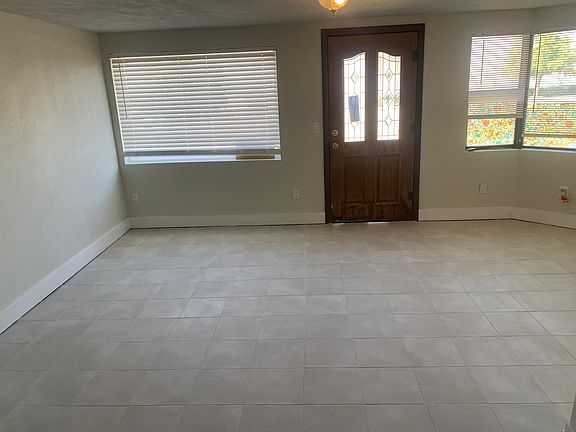 Front entry ahll with Picture window