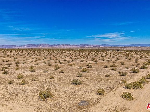 3rd image of 1 Mile Square Rd