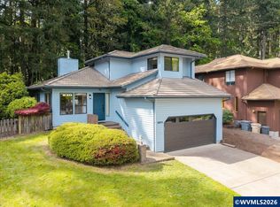 2871 NW Rolling Green Dr, Corvallis, OR 97330