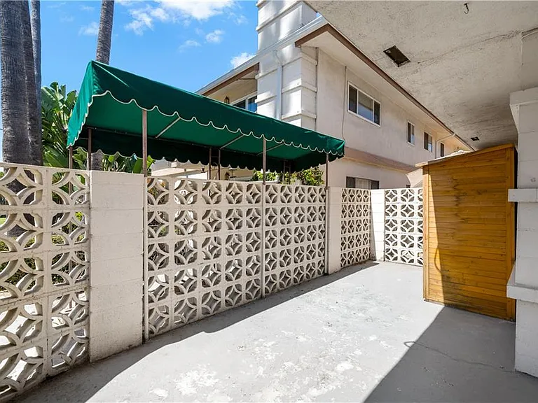 1360 Shadow Ln #M — Photo 5