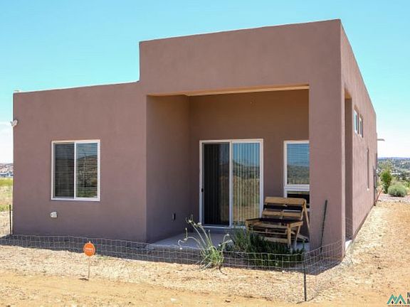 4th image of 1022 La Paloma St