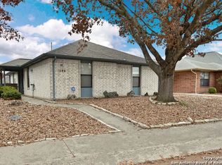 1280 Summerwood Dr, New Braunfels, TX 78130