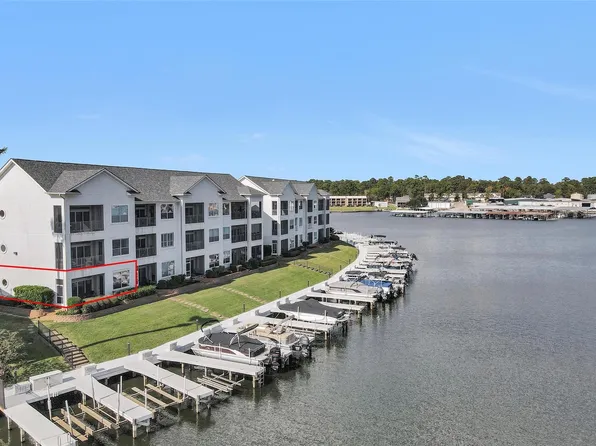 168 Lake Point Blvd Unit D104, Montgomery, TX 77356