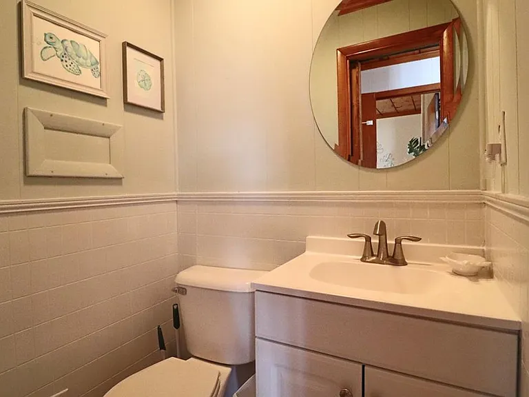 1108 N Shore Dr — Photo 11