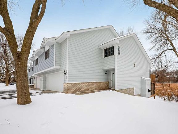 3rd image of 18232 Cascade Dr