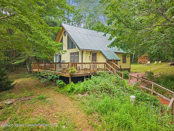 4th image of 463 Harrington Road