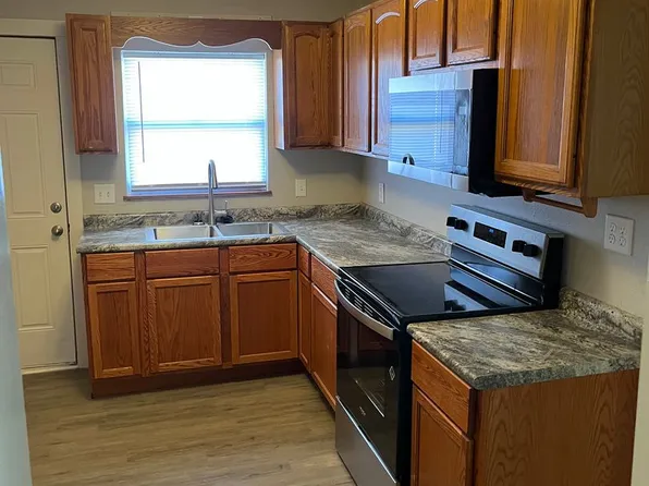 507 Redbud Ln, Ashland, MO 65010