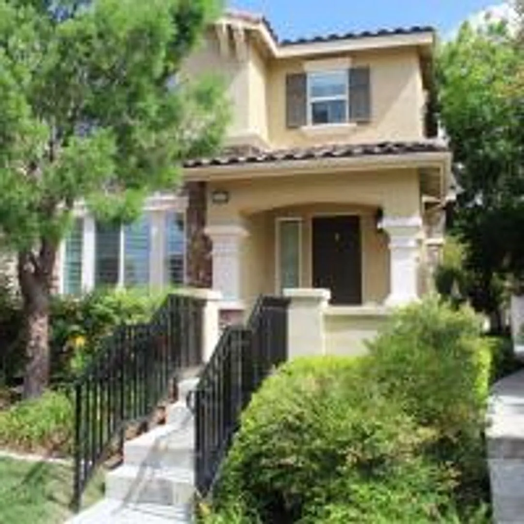 4 Bed townhome in Harveston for Rent — Photo 1
