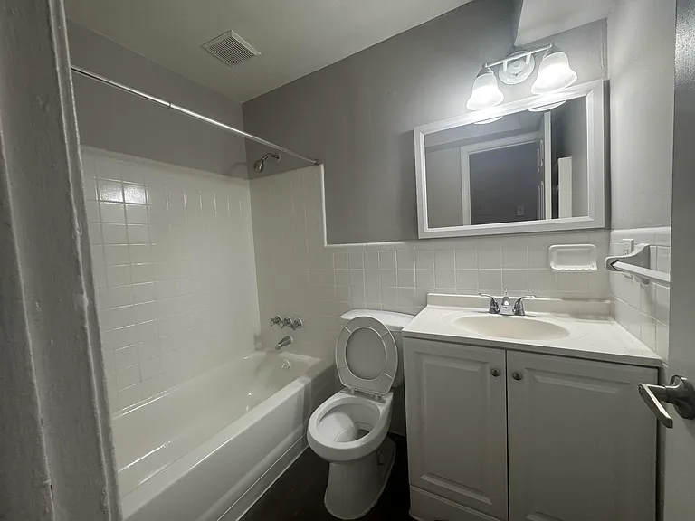 522 SW 20th Ave #2 — Photo 8